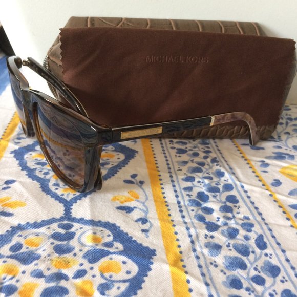 Michael Kors Sunglasses - Picture 2 of 2